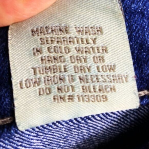 Paris Blues Cropped Factory Distressed Faded Denim Blue Jeans Size Junior's 7 - Picture 11 of 11